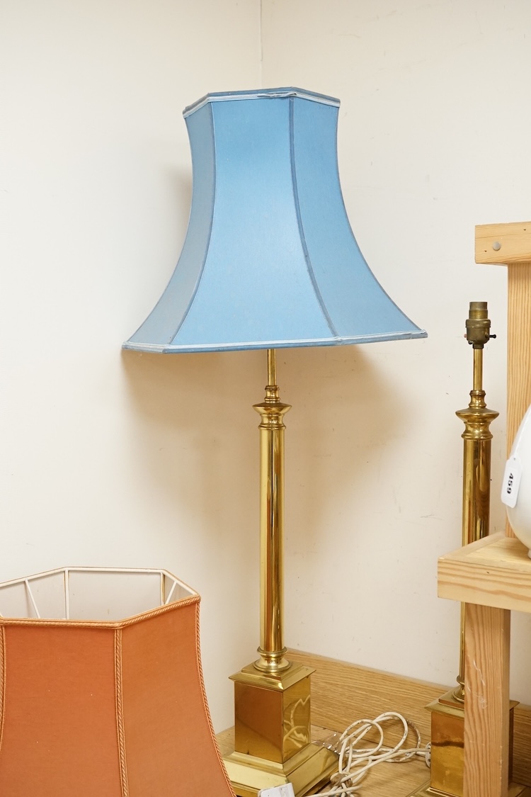 A large pair of modern brass column table lamps with shades, 100cm high